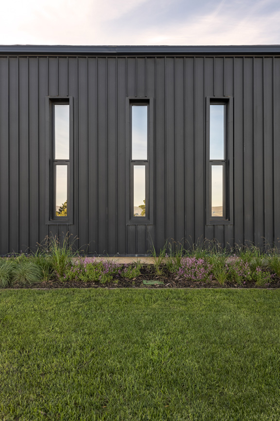 Onyx Architects and Interior Design Studio in Cape Town, Moya Meaker Winery