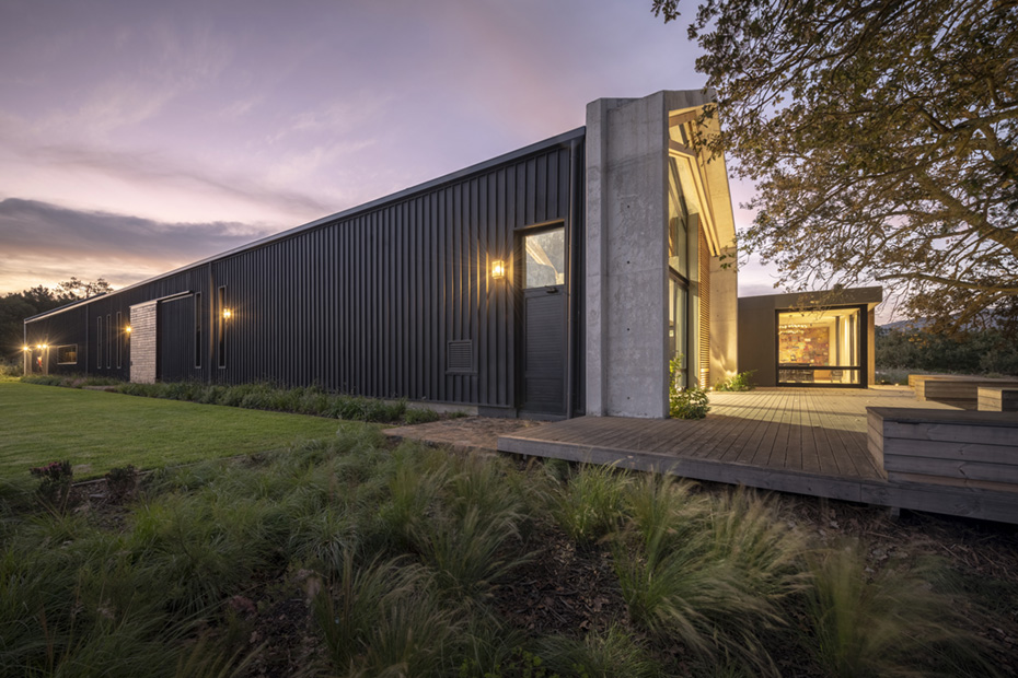 Onyx Architects and Interior Design Studio in Cape Town, Moya Meaker Winery